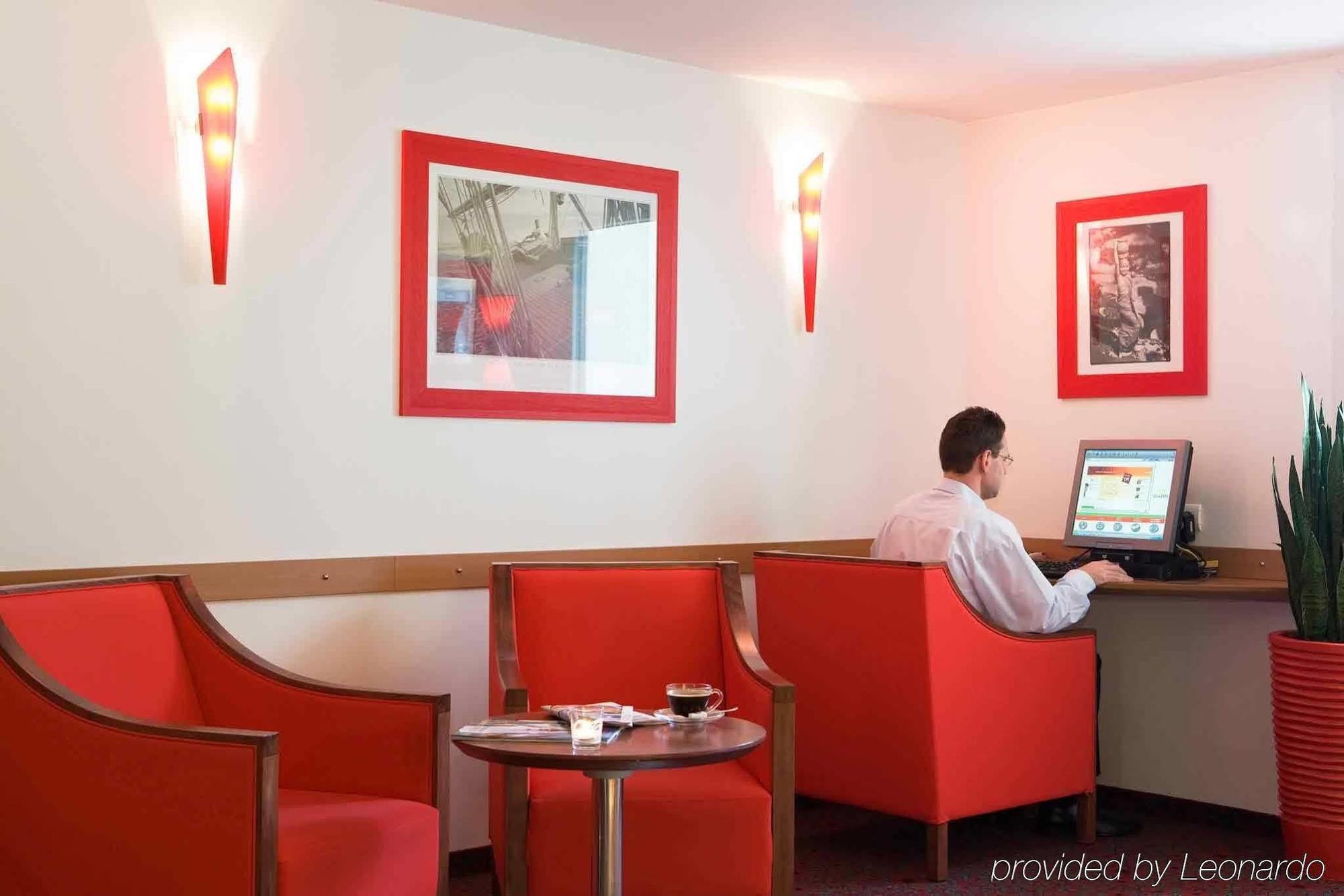 Hotel Ibis Mulhouse Ile Napoleon Sausheim Zewnętrze zdjęcie