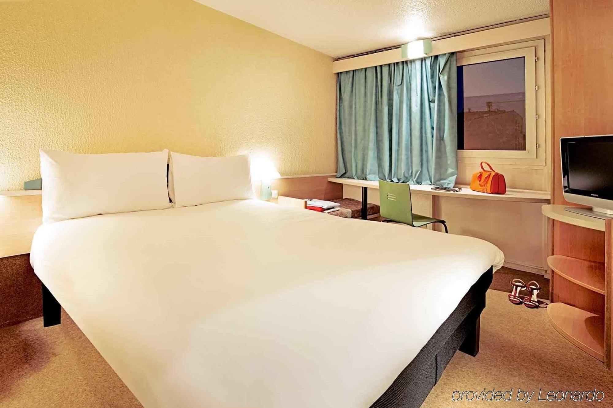 Hotel Ibis Mulhouse Ile Napoleon Sausheim Zewnętrze zdjęcie